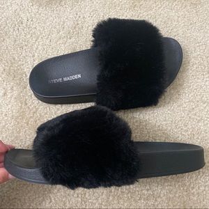 Steve Madden furry slides